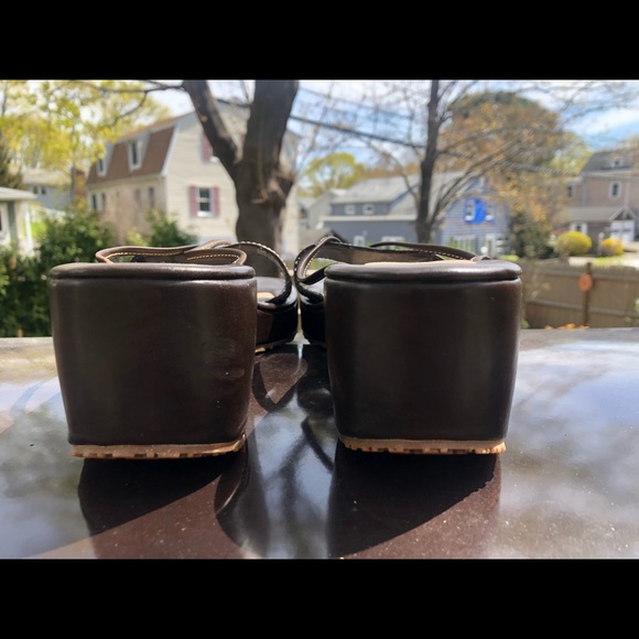 Tommy Hilfiger brown leather wedge Thong - Picture 5 of 6